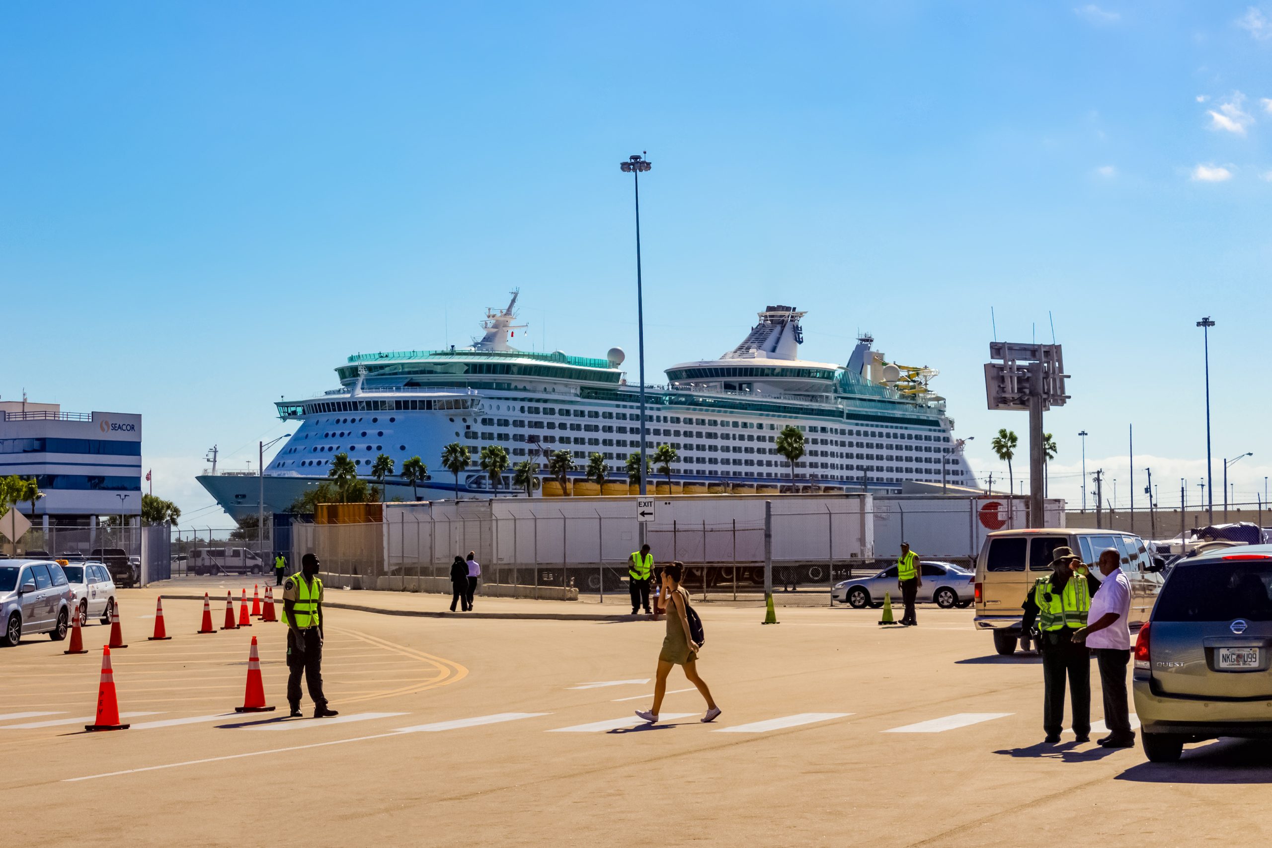 Limo Service To Miami Cruise Port